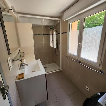 Holiday home Bastidon 50m De La 2 Saint-Raphael (Var)